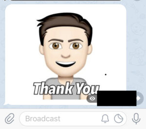 Emoji creado en Emoji Me enviado por la app de mensajería Telegram.